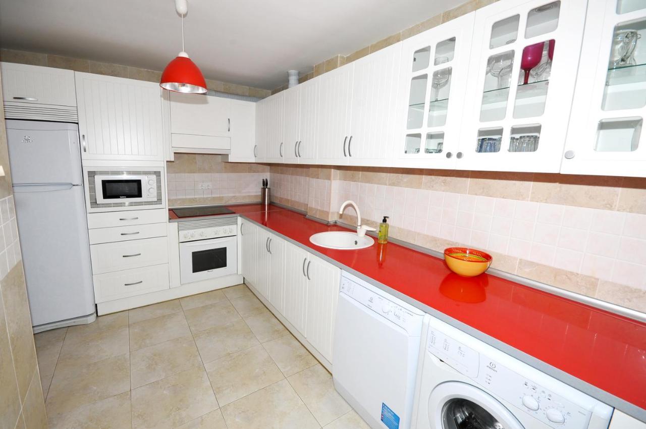 3 Bedroom Townhouse Benahavis Village Экстерьер фото