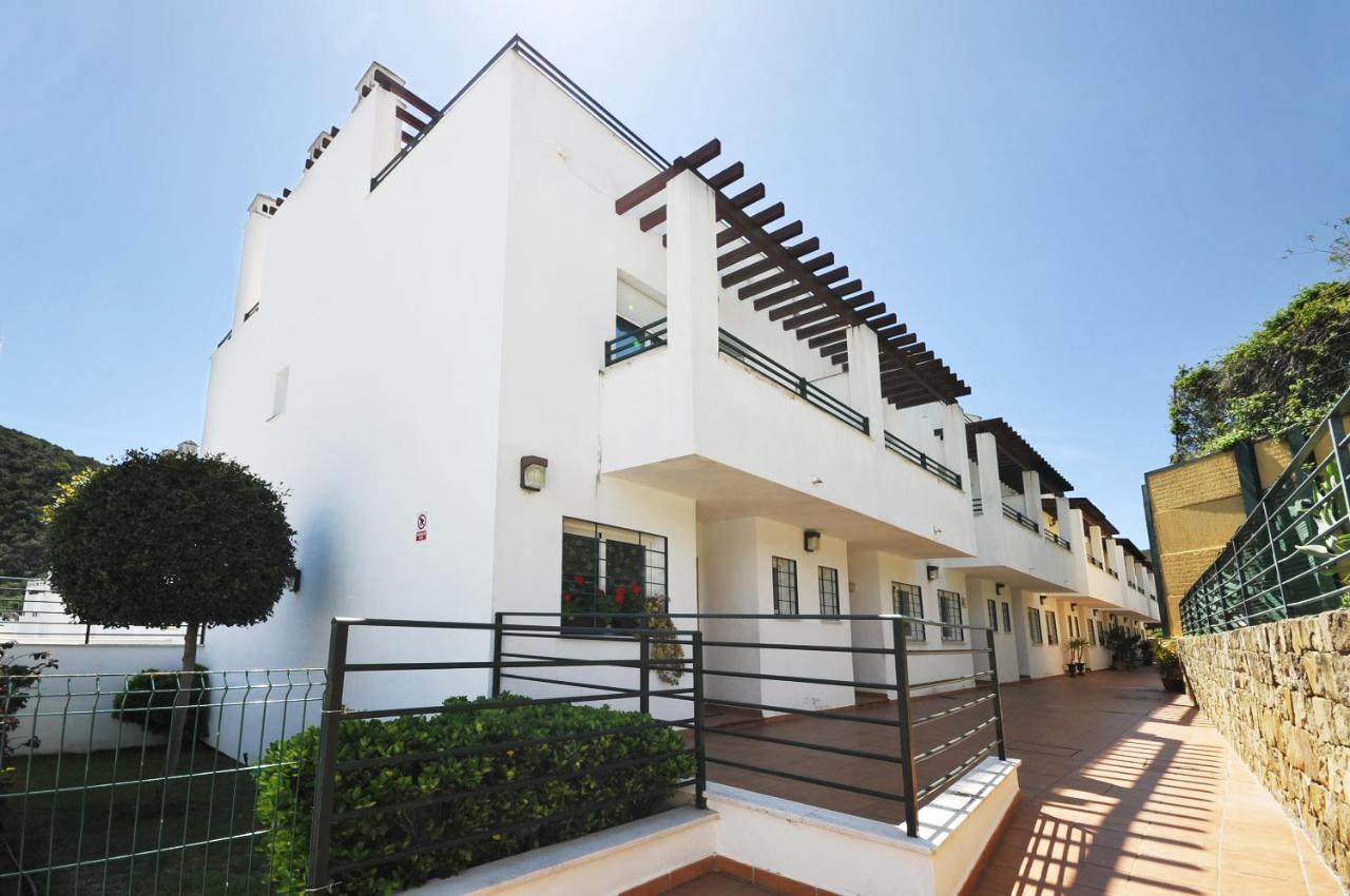 3 Bedroom Townhouse Benahavis Village Экстерьер фото