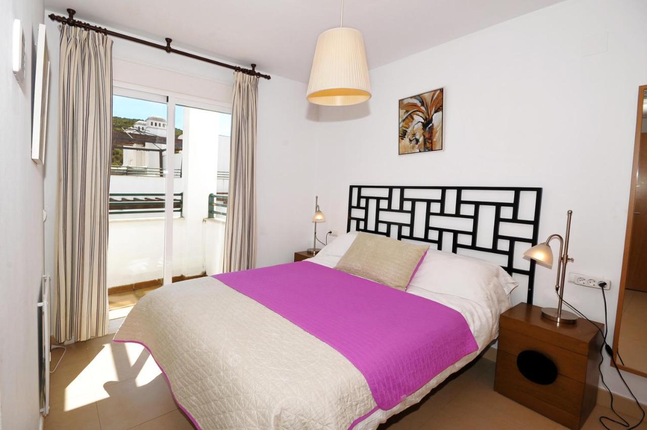 3 Bedroom Townhouse Benahavis Village Экстерьер фото