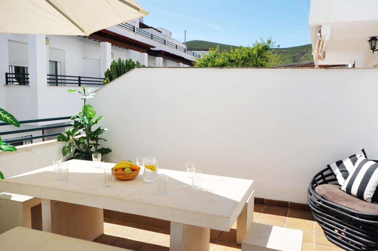 3 Bedroom Townhouse Benahavis Village Экстерьер фото