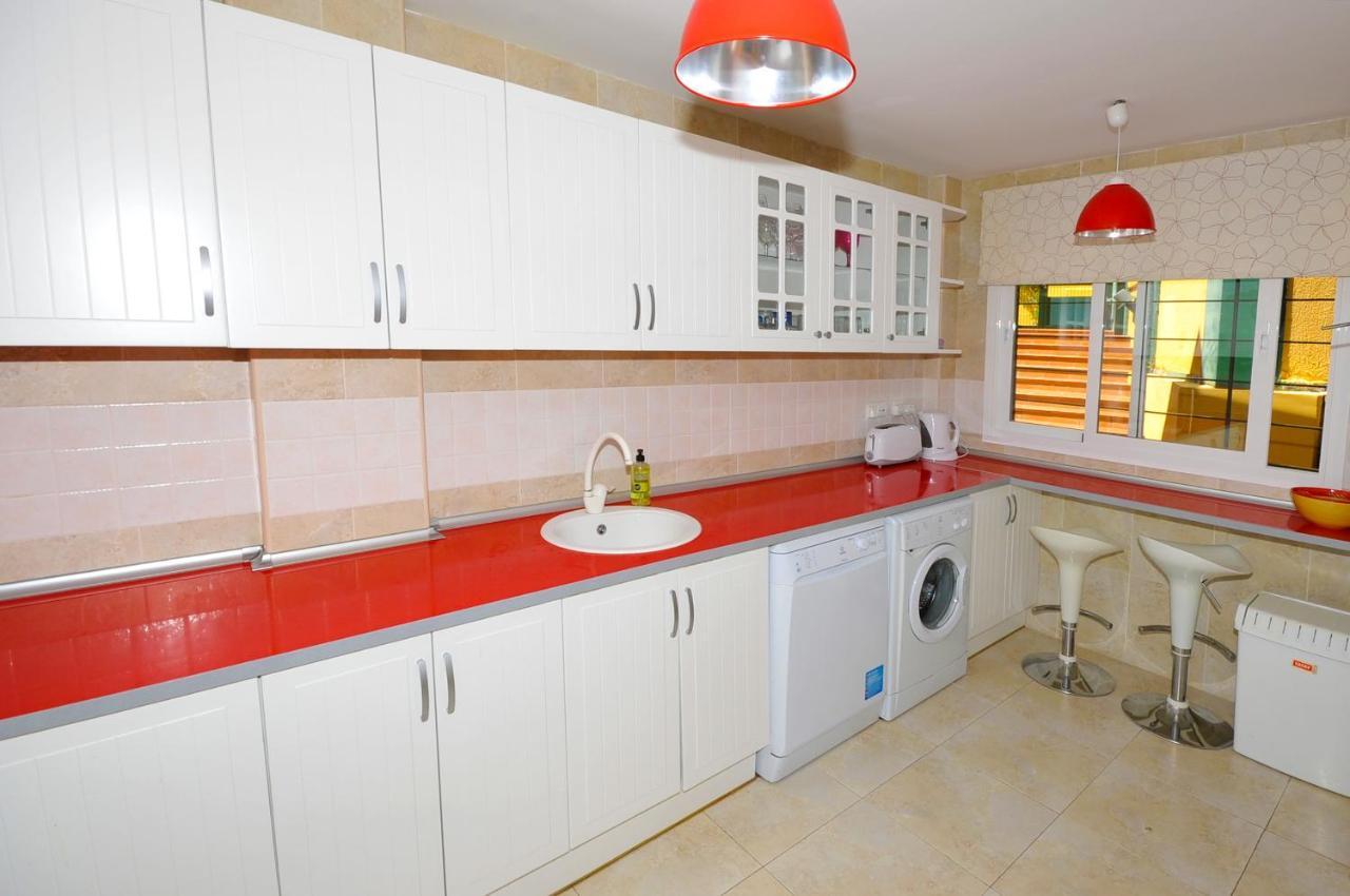 3 Bedroom Townhouse Benahavis Village Экстерьер фото